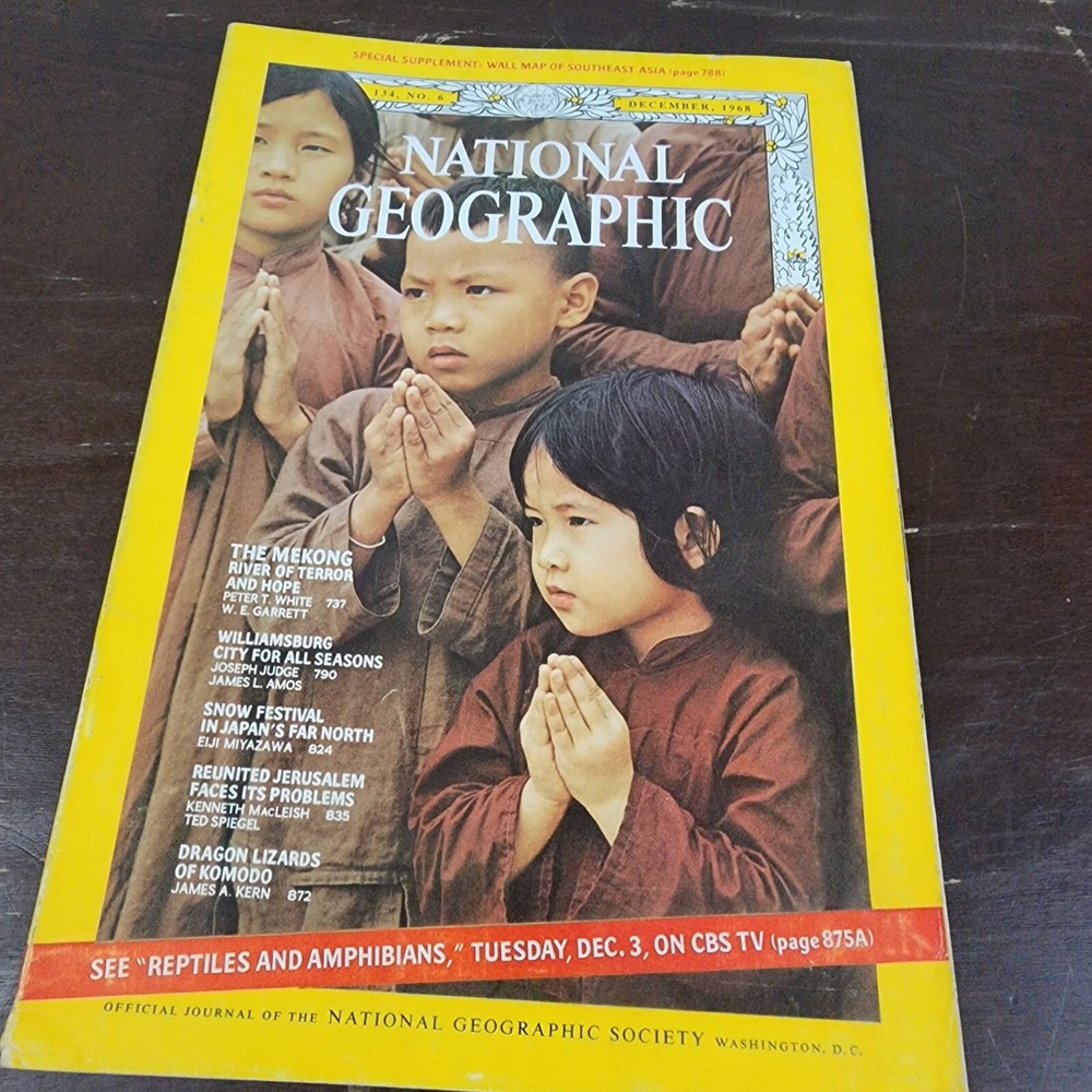 National Geographic Magazine December 1968 No Insert